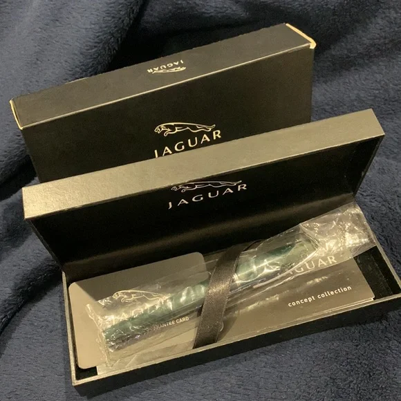 Brand New 💯 Authentic Jaguar Pen - Picture 6 of 7